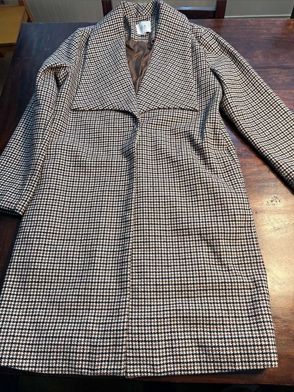 J.O.A. Houndstooth Trench Coat in Black & Cream